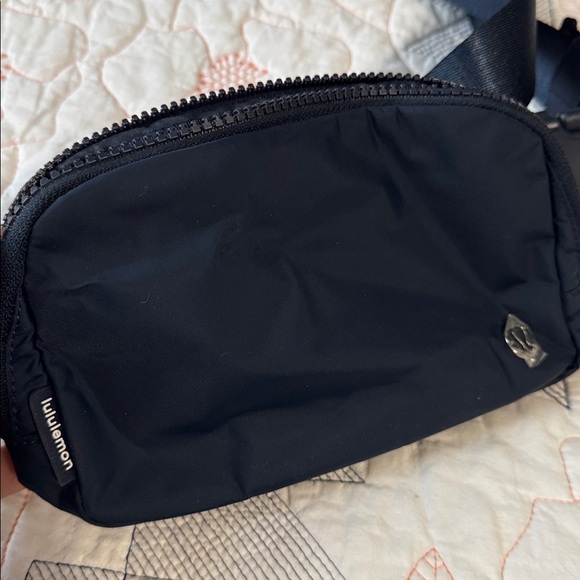 Lululemon Belt bag - Picture 4 of 4